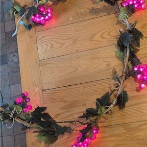 Decorative  Berry LED Garland - Home Holiday